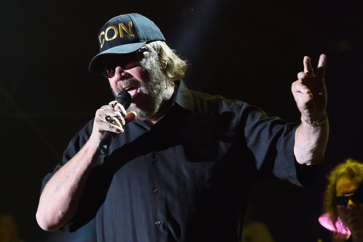 You Won’t Believe How Different Hank Jr. Sounded on His First No. 1 Hit!