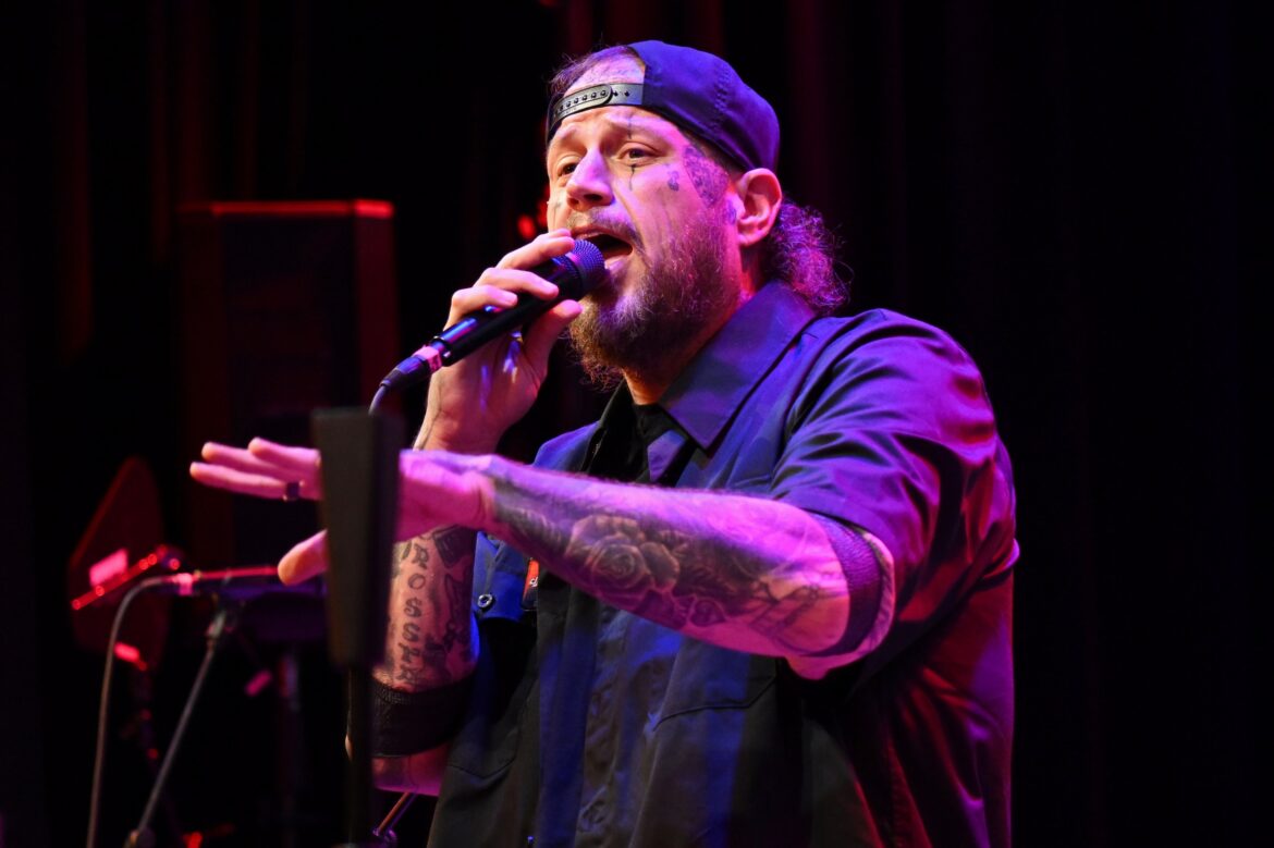 Jelly Roll Gets Real About His Toughest Weight-Loss Battle