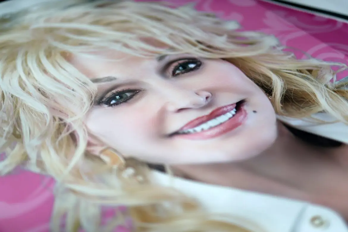 Dolly Parton’s Legacy to Be Celebrated at NASCAR’s Bristol Weekend