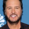 Luke Bryan’s Signs draws social-media blowback as he denies AI rumors and defends “fun” song approach